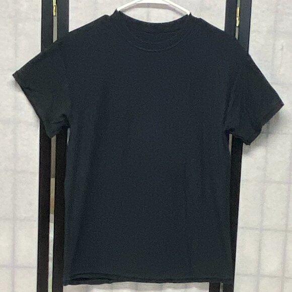 Johnny Cash The Man in Black Graphic Tee American Legend Short Sleeve Crew Neck - Picture 5 of 10